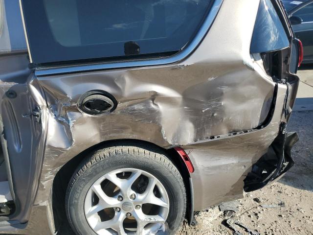 Photo 9 from auction – 2017 CHRYSLER PACIFICA T with VIN 2C4RC1EG4HR555030