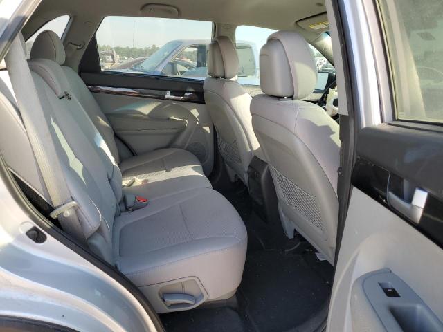 Photo 6 from auction – 2015 KIA SORENTO LX with VIN 5XYKT4A69FG626255