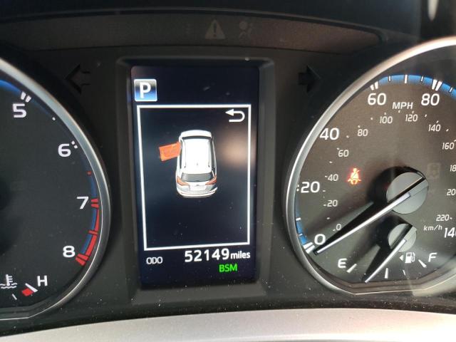Photo 8 from auction – 2018 TOYOTA RAV4 ADVEN with VIN JTMRFREV5JD257731
