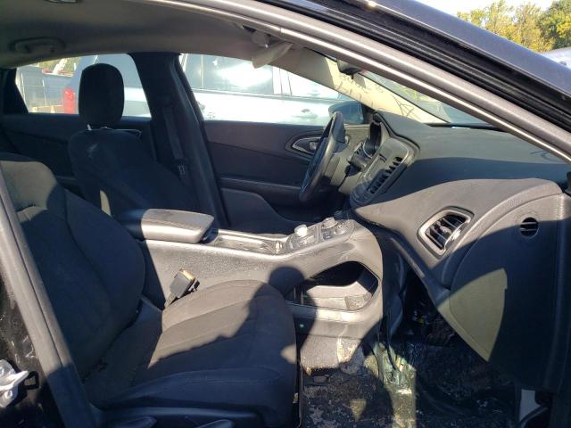 Photo 5 from auction – 2016 CHRYSLER 200 LIMITE with VIN 1C3CCCAG6GN111171