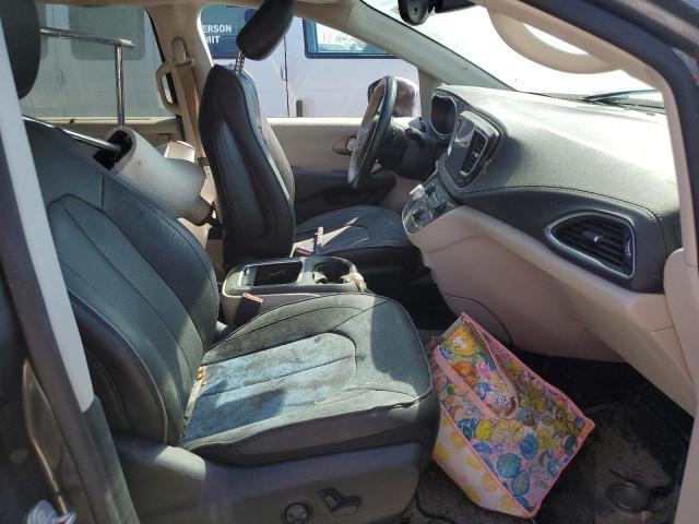 Photo 5 from auction – 2019 CHRYSLER PACIFICA L with VIN 2C4RC1GG8KR552555