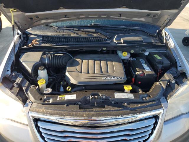 Photo 7 from auction – 2013 CHRYSLER TOWN & COU with VIN 2C4RC1BG8DR614112