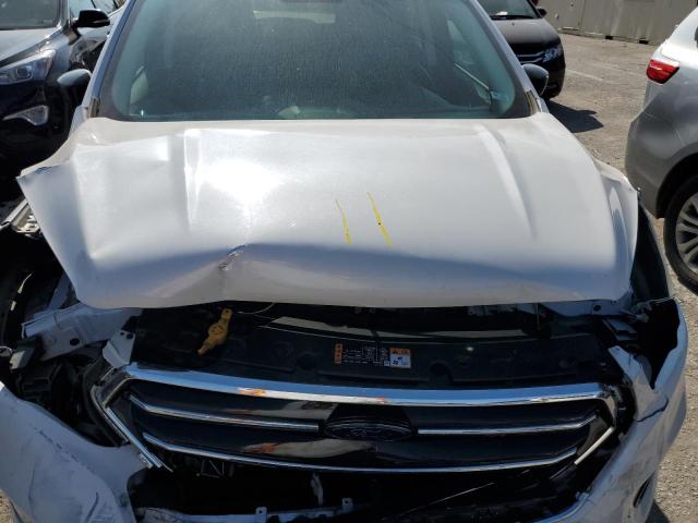 Photo 7 from auction – 2017 FORD ESCAPE SE with VIN 1FMCU9GD4HUC34270