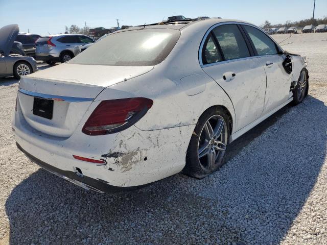 Photo 4 from auction – 2018 MERCEDES-BENZ E 300 with VIN WDDZF4JB0JA477946