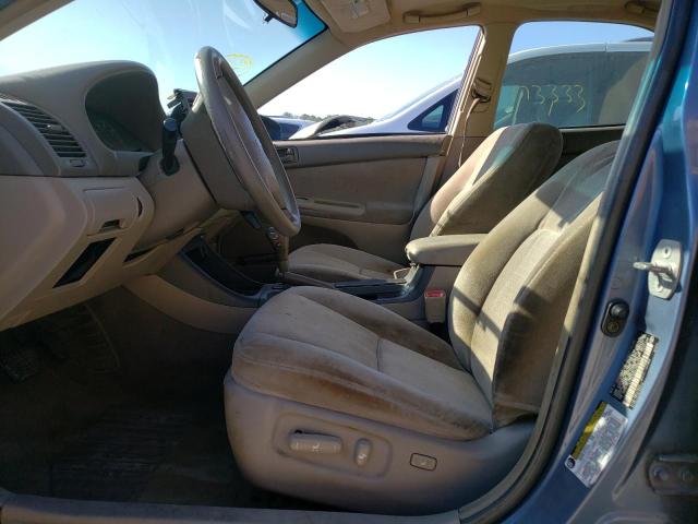 Photo 5 from auction – 2004 TOYOTA CAMRY LE with VIN 4T1BE32K44U890782