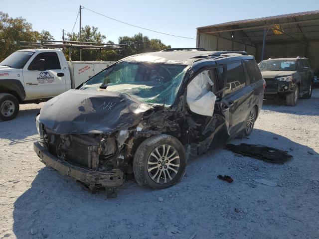 Photo 2 from auction – 2018 TOYOTA SIENNA XLE with VIN 5TDYZ3DC1JS945259