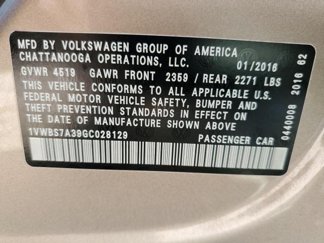 Photo 10 from auction – 2016 VOLKSWAGEN PASSAT SE with VIN 1VWBS7A39GC028129