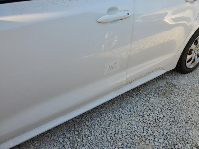 Photo 9 from auction – 2022 TOYOTA COROLLA LE with VIN 5YFEPMAE8NP357359
