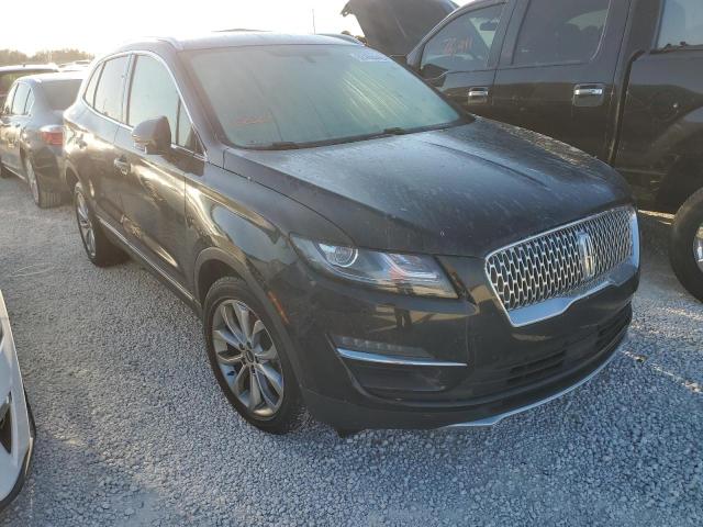 LINCOLN MKC SELECT 2019 with VIN 5LMCJ2C95KUL16675 - Photo from auction