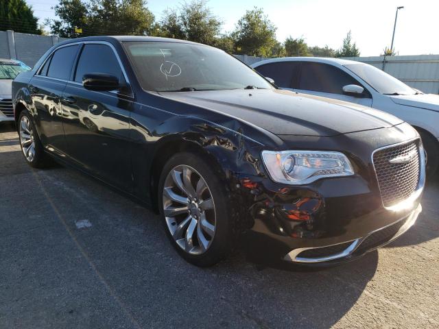 CHRYSLER 300 LIMITE 2017 with VIN 2C3CCAAG4HH657613 - Photo from auction
