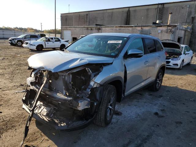 Photo 2 from auction – 2019 TOYOTA HIGHLANDER with VIN 5TDZARFH5KS059101