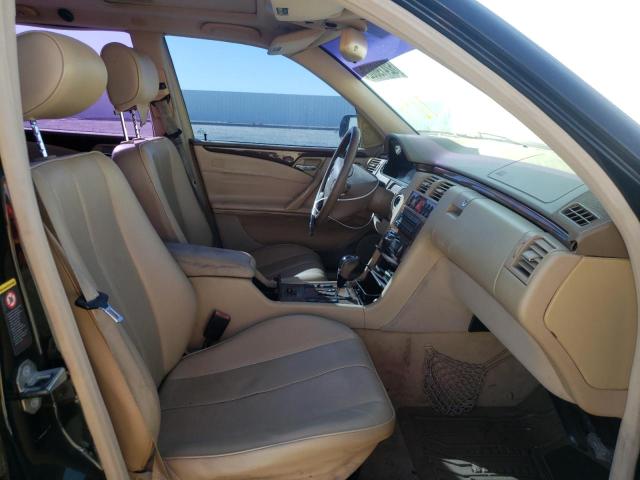 Photo 5 from auction – 2002 MERCEDES-BENZ E 320 with VIN WDBJH65J82X077970