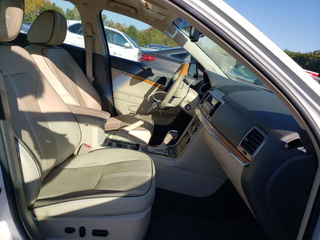 Photo 5 from auction – 2010 LINCOLN MKZ with VIN 3LNHL2GC4AR620112