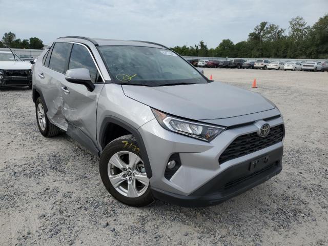 TOYOTA RAV4 XLE 2021 with VIN 2T3W1RFV9MC140761 - Photo from auction