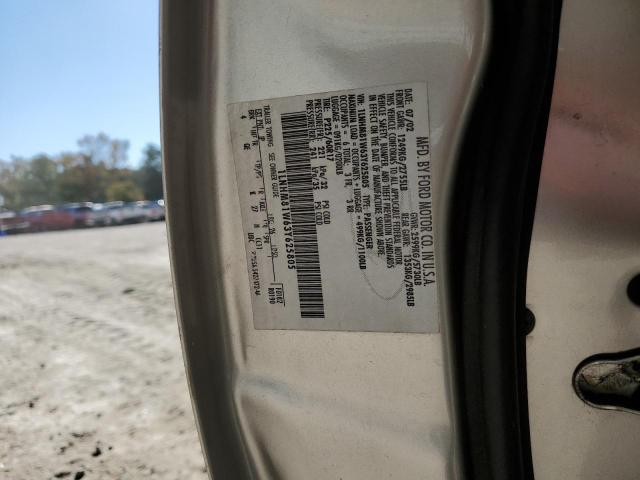 Photo 10 from auction – 2003 LINCOLN TOWN CAR E with VIN 1LNHM81W63Y625805