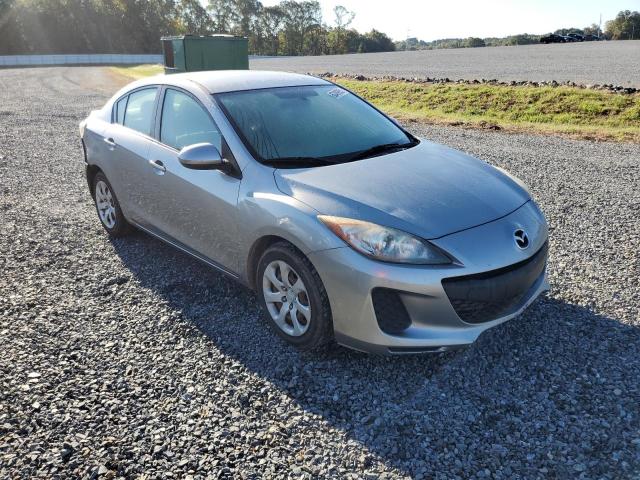 MAZDA 3 I 2012 with VIN JM1BL1UF5C1682957 - Photo from auction