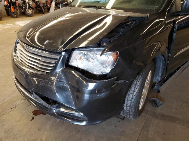 Photo 9 from auction – 2016 CHRYSLER TOWN & COU with VIN 2C4RC1BG0GR305593