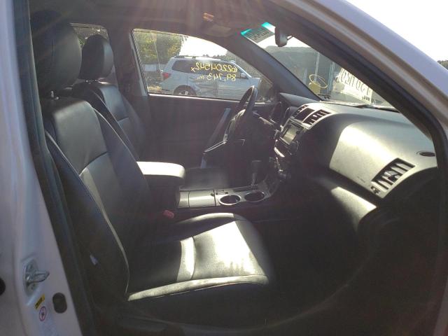 Photo 5 from auction – 2013 TOYOTA HIGHLANDER with VIN 5TDBK3EH0DS181123