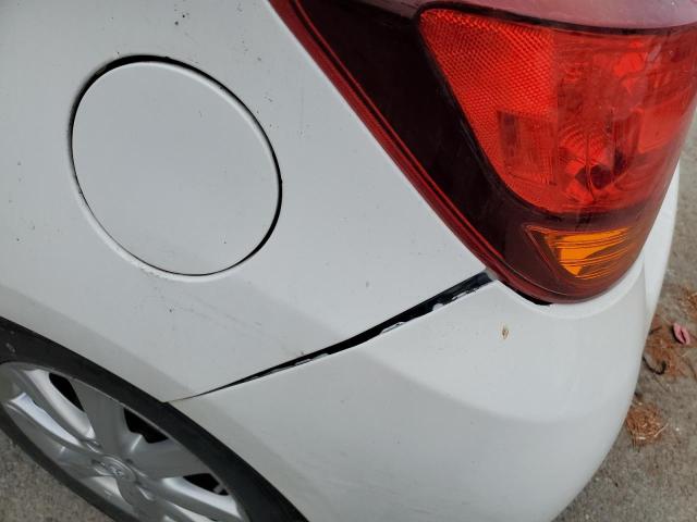 Photo 10 from auction – 2015 TOYOTA YARIS with VIN VNKKTUD30FA034140