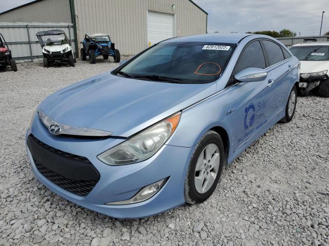 Photo 2 from auction – 2011 HYUNDAI SONATA HYB with VIN KMHEC4A45BA004477