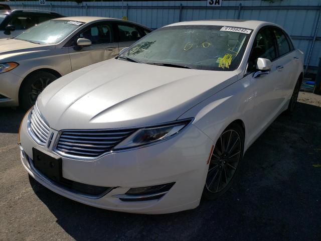 Photo 2 from auction – 2016 LINCOLN MKZ with VIN 3LN6L2G95GR616574