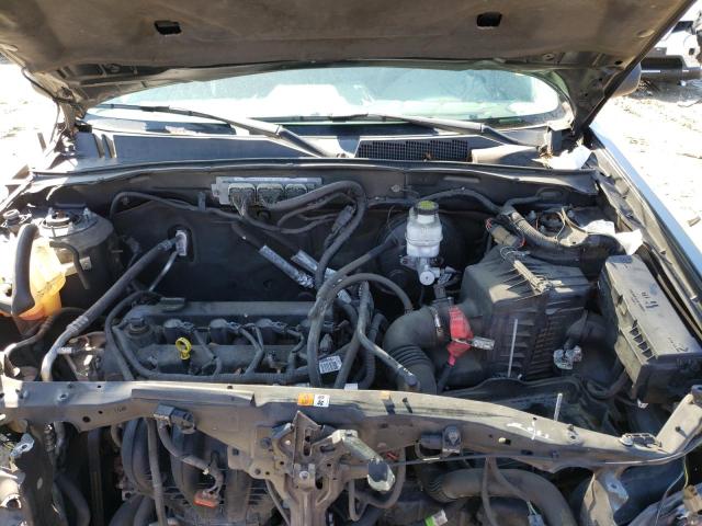 Photo 7 from auction – 2011 FORD ESCAPE XLS with VIN 1FMCU0C72BKB43870