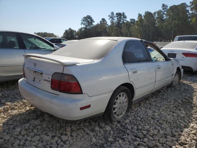 Photo 4 from auction – 1997 HONDA ACCORD EX with VIN 1HGCD5664VA074227