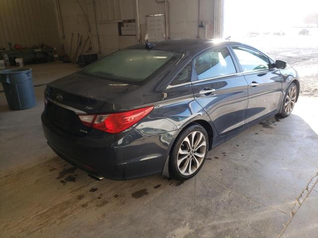 Photo 4 from auction – 2013 HYUNDAI SONATA SE with VIN 5NPEC4AB4DH581869