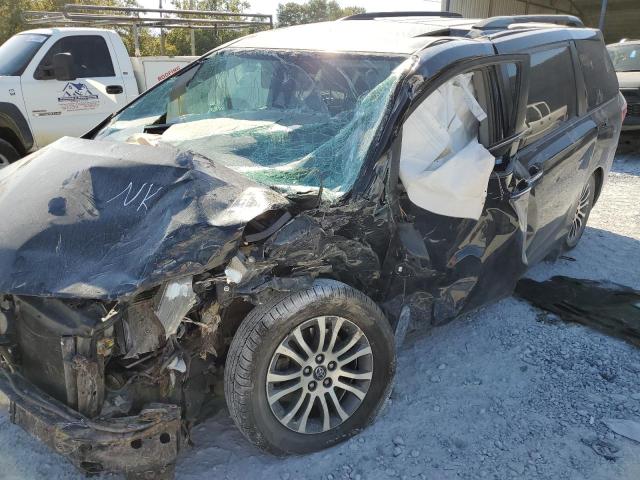 Photo 9 from auction – 2018 TOYOTA SIENNA XLE with VIN 5TDYZ3DC1JS945259