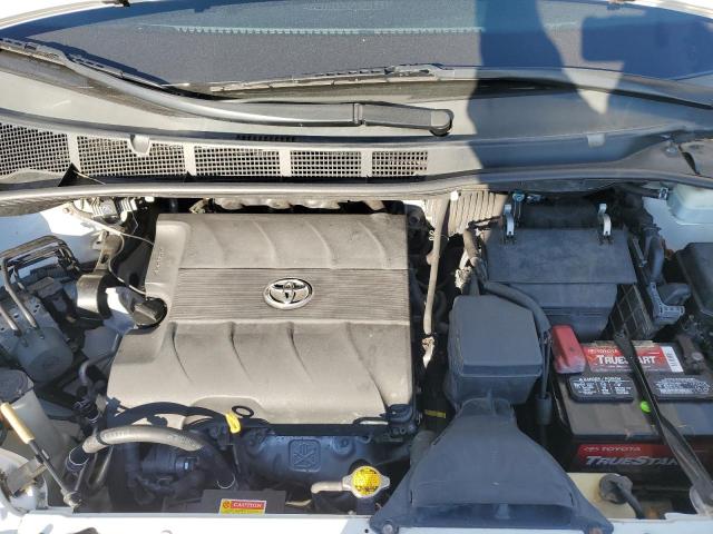 Photo 7 from auction – 2011 TOYOTA SIENNA XLE with VIN 5TDYK3DC8BS143555