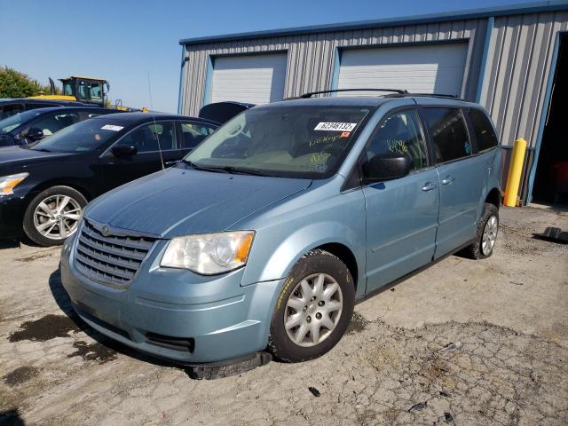 Photo 2 from auction – 2010 CHRYSLER TOWN & COU with VIN 2A4RR4DE1AR116299