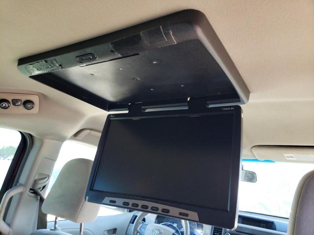 Photo 9 from auction – 2014 TOYOTA SIENNA with VIN 5TDZK3DC0ES513020