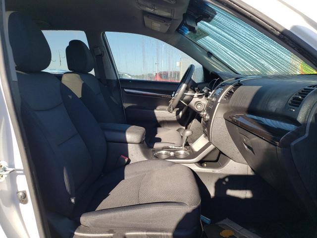 Photo 5 from auction – 2013 KIA SORENTO LX with VIN 5XYKT4A25DG353082