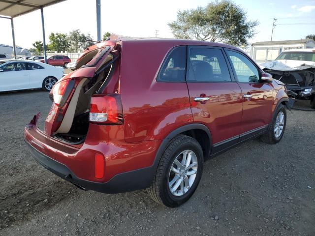 Photo 4 from auction – 2015 KIA SORENTO LX with VIN 5XYKT3A65FG660087
