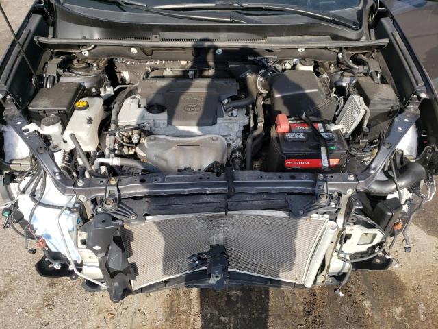 Photo 7 from auction – 2018 TOYOTA RAV4 LE with VIN 2T3BFREV5JW747008