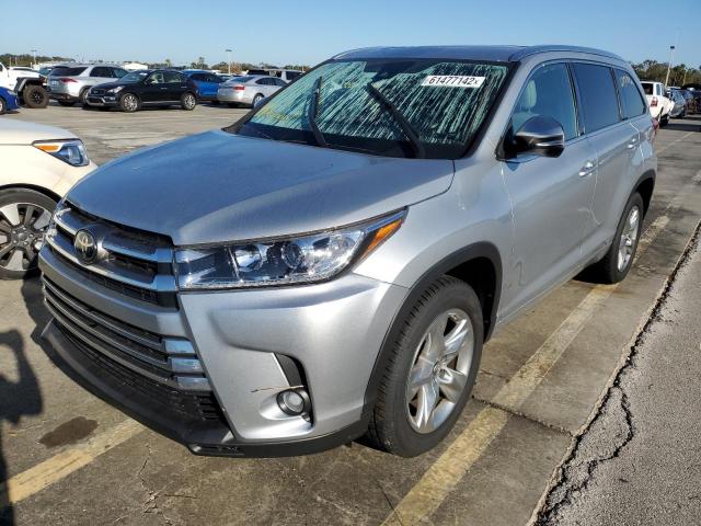 Photo 2 from auction – 2018 TOYOTA HIGHLANDER with VIN 5TDYZRFHXJS243842