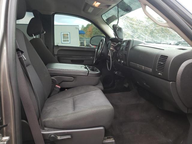 Photo 5 from auction – 2013 CHEVROLET SILVERADO with VIN 1GCRKSE75DZ185781