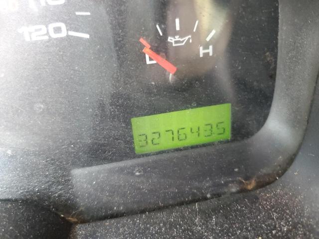 Photo 8 from auction – 2005 FORD F150 with VIN 1FTPX12555FB68245