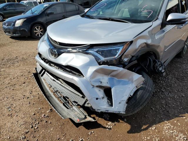 Photo 9 from auction – 2017 TOYOTA RAV4 XLE with VIN 2T3WFREV5HW403982