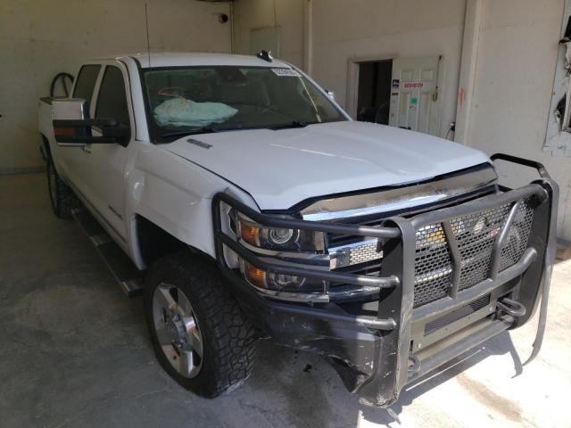 CHEVROLET SILVERADO 2016 with VIN 1GC1KWE81GF296587 - Photo from auction