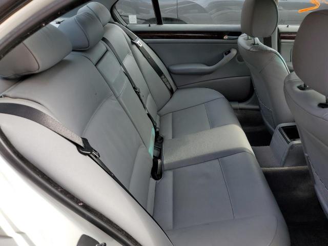 Photo 6 from auction – 2005 BMW 325 XI with VIN WBAEU33495PR20568