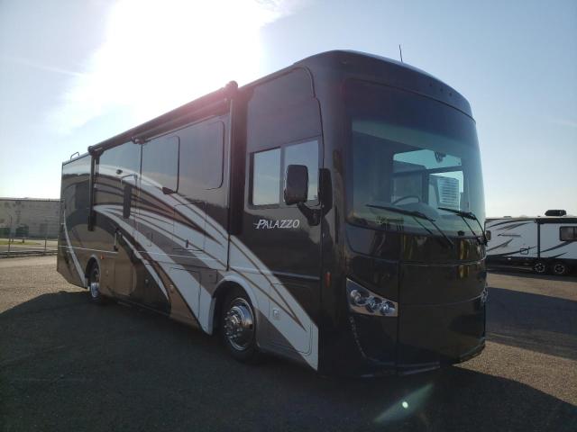 FREIGHTLINER CHASSIS XC 2016 with VIN 4UZAAJDT1GCHT5640 - Photo from auction