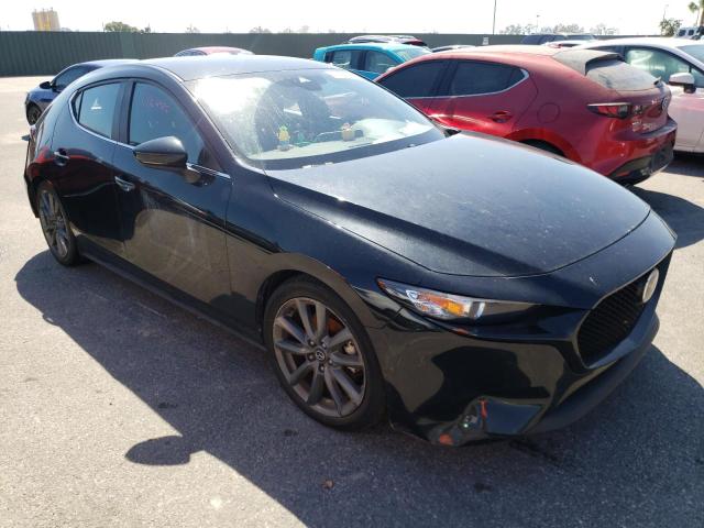 MAZDA 3 2019 with VIN JM1BPAJM8K1141648 - Photo from auction