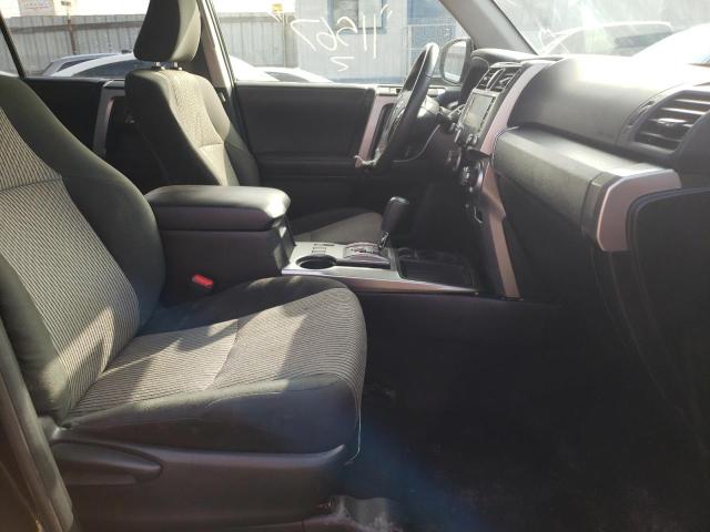 Photo 5 from auction – 2022 TOYOTA 4RUNNER SR with VIN JTEEU5JRXN5260304