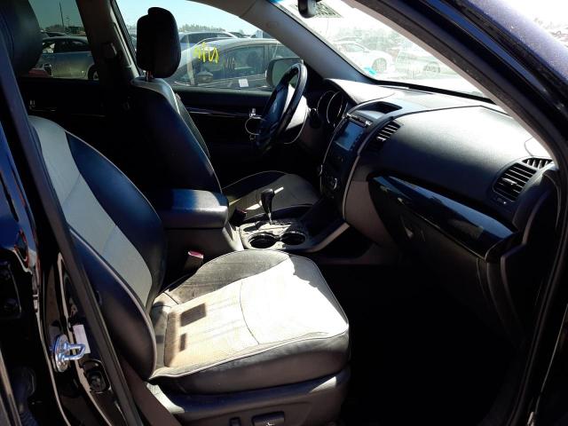 Photo 5 from auction – 2013 KIA SORENTO SX with VIN 5XYKWDA24DG366848