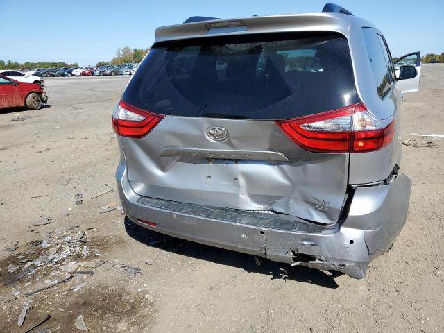 Photo 9 from auction – 2015 TOYOTA SIENNA XLE with VIN 5TDYK3DC4FS659112