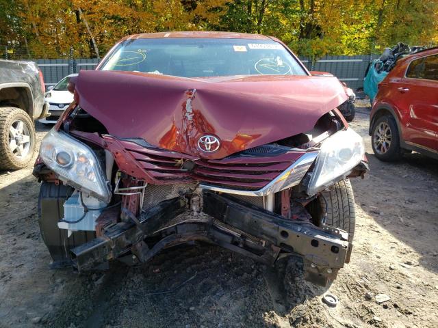 Photo 9 from auction – 2015 TOYOTA SIENNA LE with VIN 5TDKK3DC7FS690179