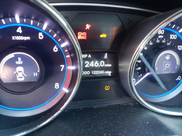 Photo 8 from auction – 2013 HYUNDAI SONATA SE with VIN 5NPEC4AB3DH640782