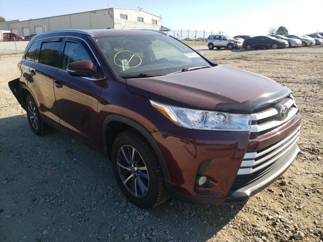 TOYOTA HIGHLANDER 2017 с VIN 5TDKZRFHXHS200425 - Фото с аукциона