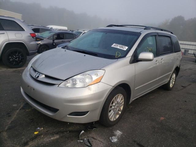 Photo 2 from auction – 2010 TOYOTA SIENNA XLE with VIN 5TDDK4CC9AS033795